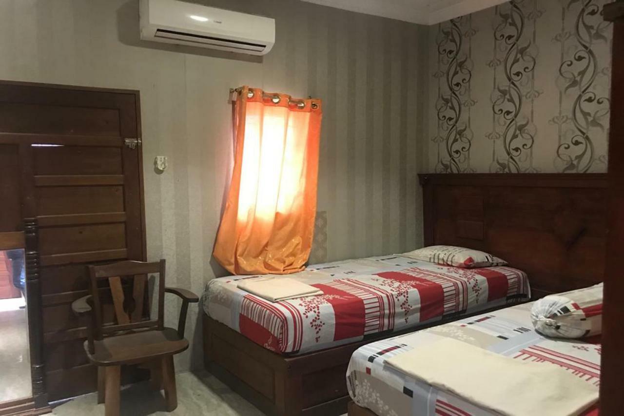 Oyo 1752 Hotel Wisata Kisaran Kültér fotó