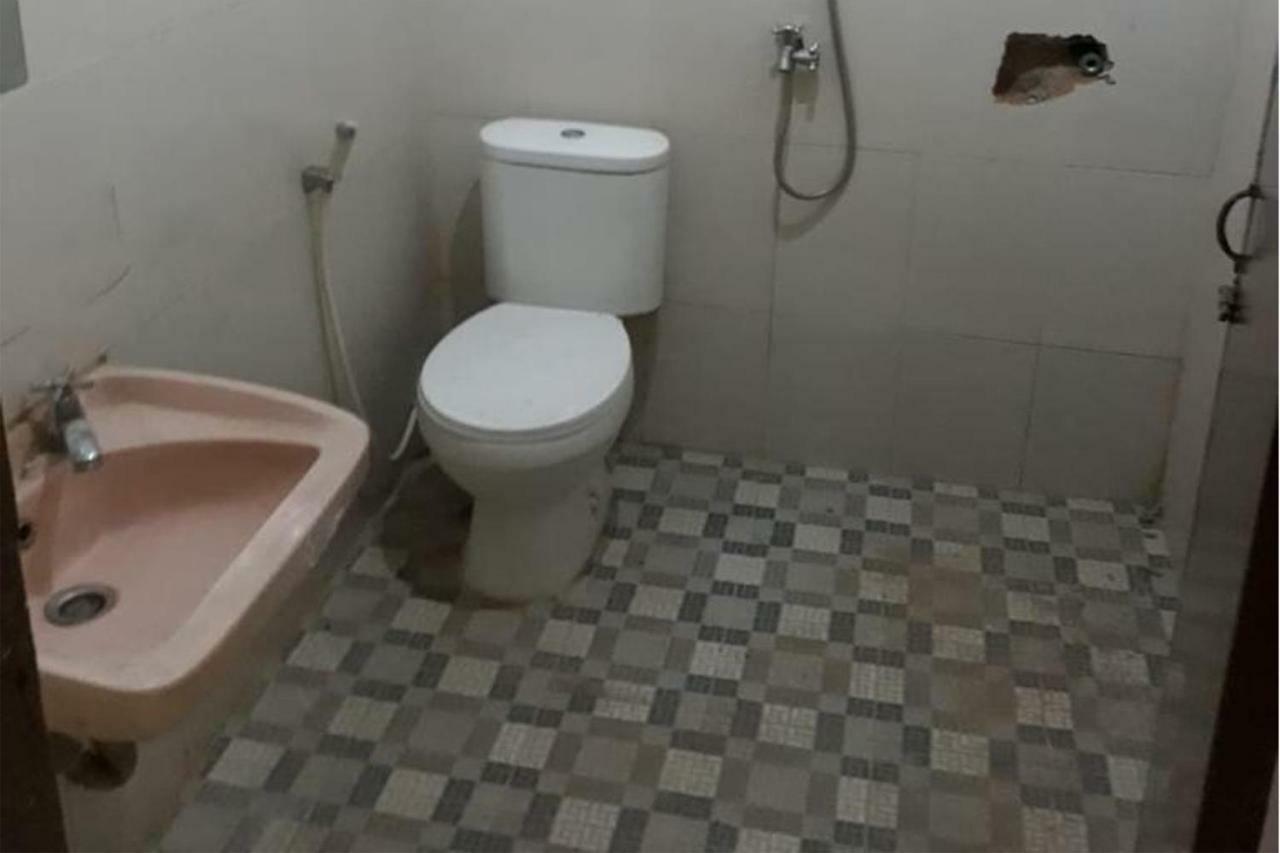 Oyo 1752 Hotel Wisata Kisaran Kültér fotó